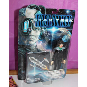 Star Trek First Contact Commander Deanna Troi Counselor Toy Playmates 1996